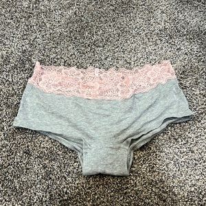 PINK/VS panties NEW